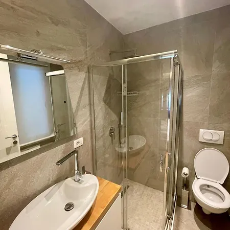 Nest&rest アパート *