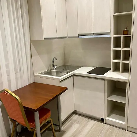 Nest&rest ティラナ